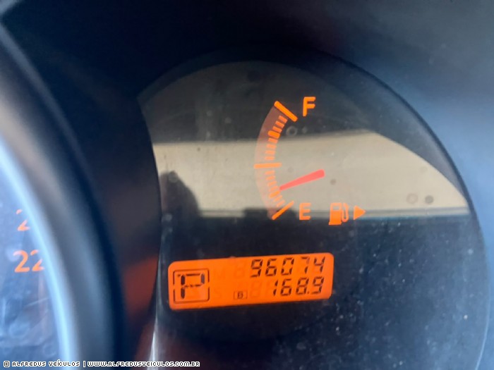 Nissan LIVINA SL1.6 2011/2012
